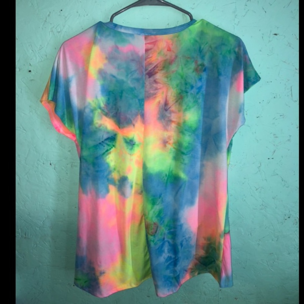 Heimish Tie-Die Top - Picture 4 of 6